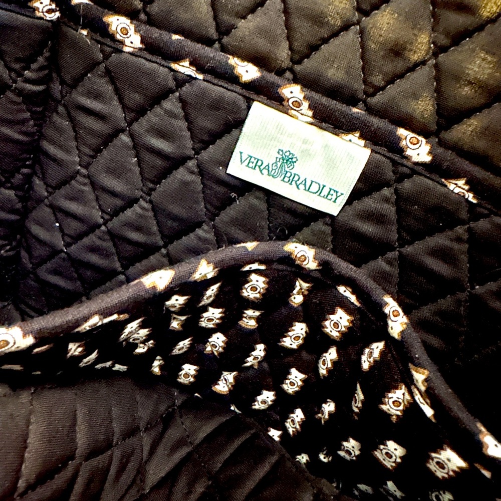 HOST PICK 🌹Vera Bradley Quilted Tote Bag •. Safari Zebra Print • LIKE NEW 🦓 - Picture 3 of 5